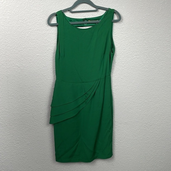 Alice + Olivia Spelling Side Peplum Pencil Mini Dress Open Back Kelly Green Sz 8 - Picture 1 of 10